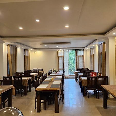 Hotel Akash Regency Manāli Zewnętrze zdjęcie