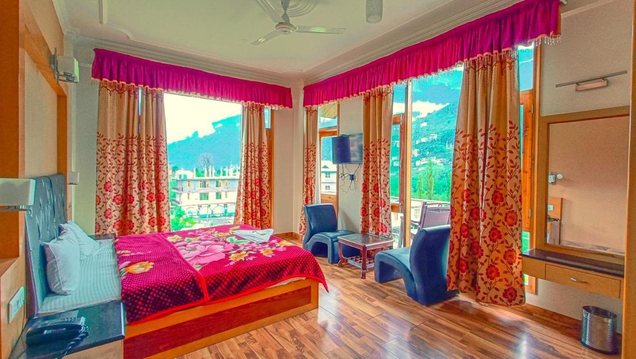 Hotel Akash Regency Manāli Zewnętrze zdjęcie
