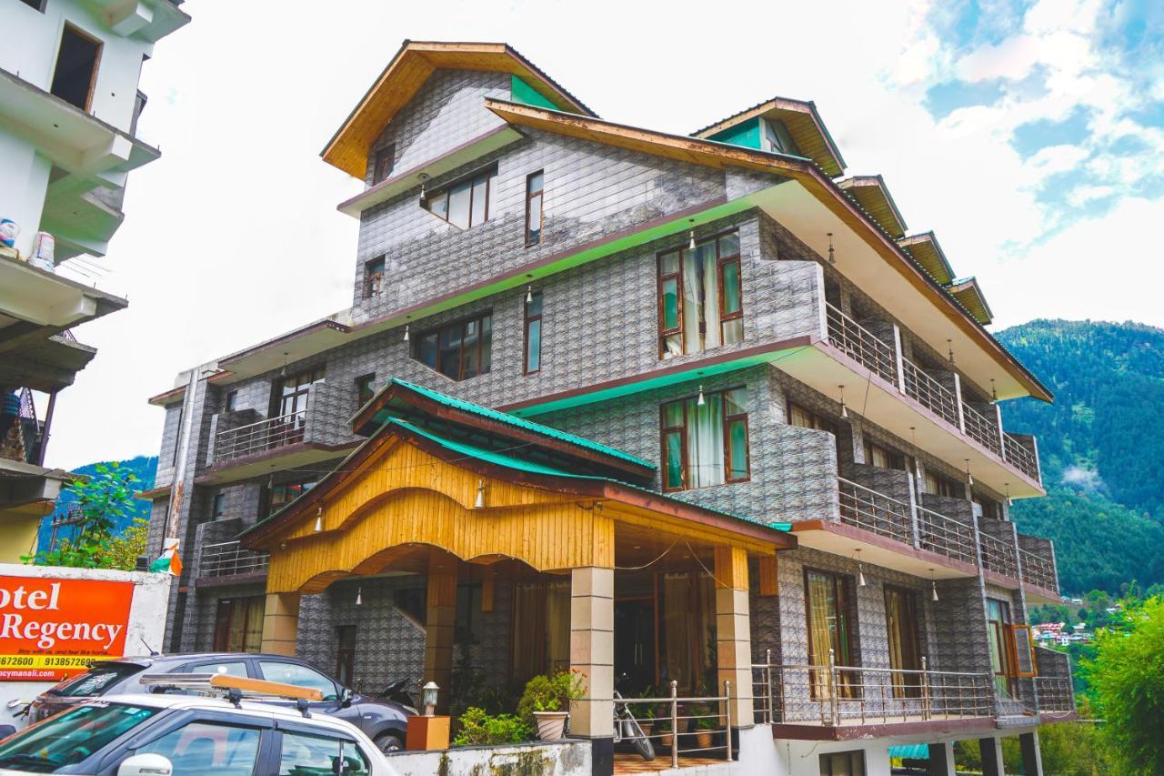 Hotel Akash Regency Manāli Zewnętrze zdjęcie