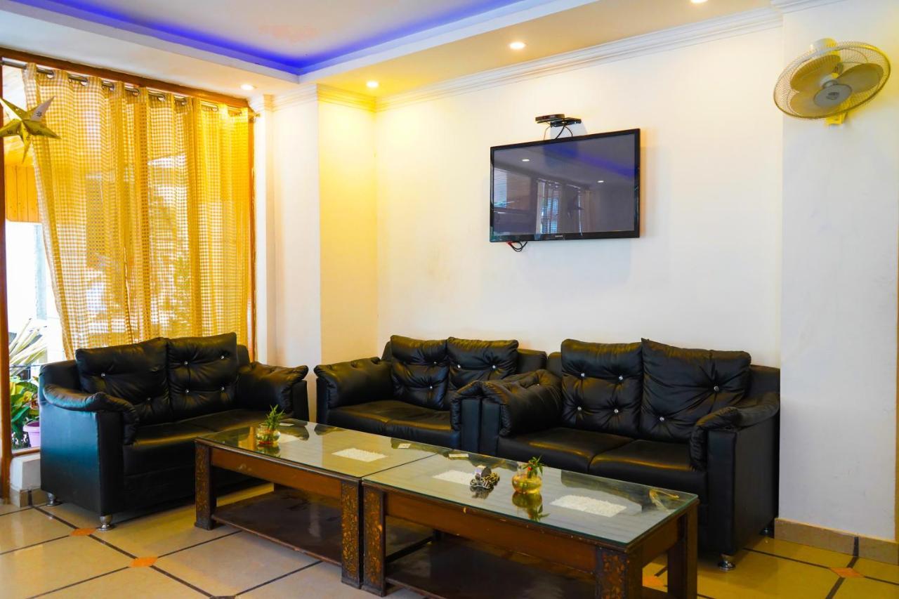 Hotel Akash Regency Manāli Zewnętrze zdjęcie