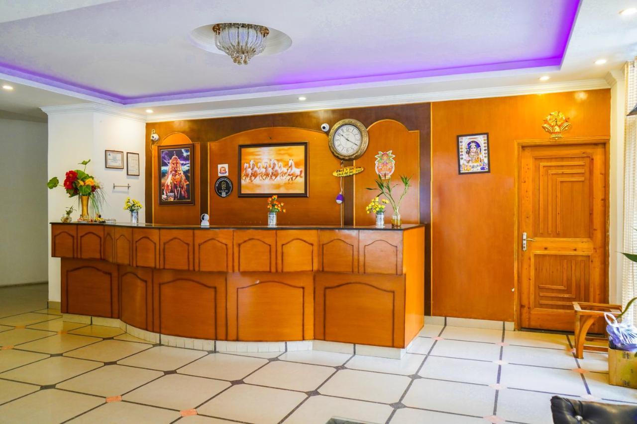 Hotel Akash Regency Manāli Zewnętrze zdjęcie