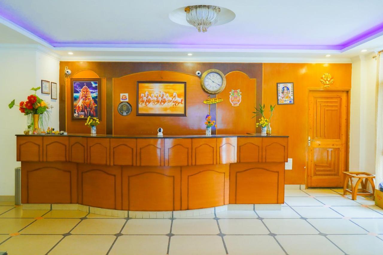 Hotel Akash Regency Manāli Zewnętrze zdjęcie